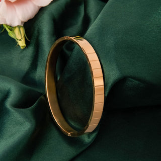 Alpha Line Kada - Best Gold Kada For Men