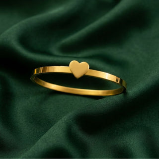 Belle Heart Bracelet
