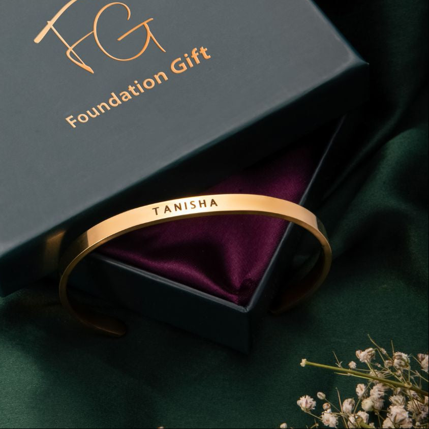 Women's personalised classic bracelet - Engraved wedding gift for bride