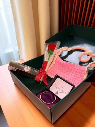 Rakhi Hamper Box
