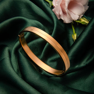 Dual Finish Bracelet for Men - Style That Speaks Volumes