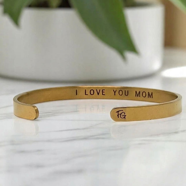 I Love You Mom Bracelet – Best Gift for Mother - Foundation Gift