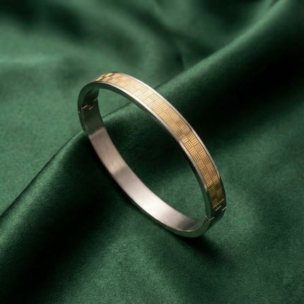 Matrix Kada - Foundation Gift