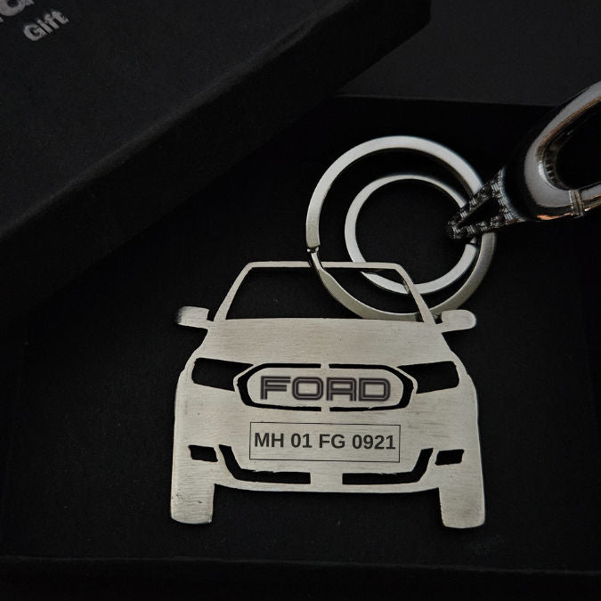 Personalised Ford Endeavour Keychain - Custom Car Gift – Foundation Gift