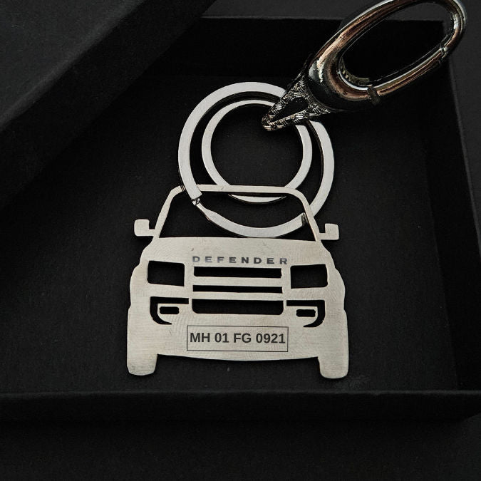 Personalised Land/Range Rover Defender Car Keychain – Foundation Gift