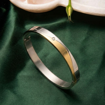 Solitaire Kada - Foundation Gift